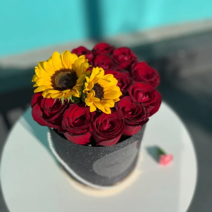 Roses Sunflower